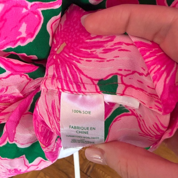 Lilly Pulitzer silk Elsa Pink and Green Floral Blouse - Picture 8 of 10